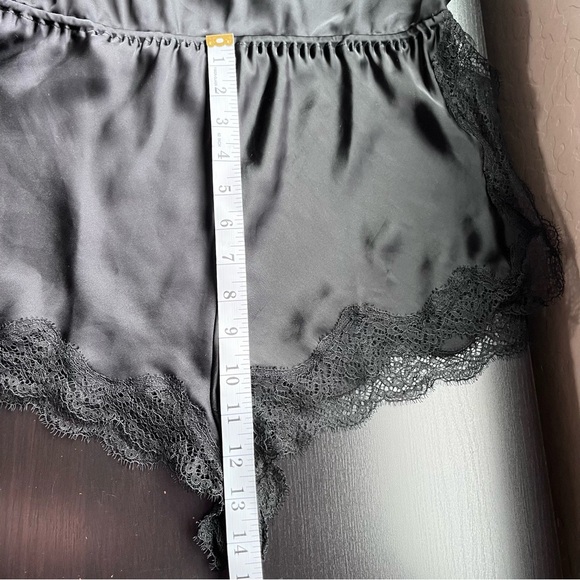 Victoria’s Secret Black Lace Trim Silky Sleepwear Romper Size Medium - Picture 10 of 13